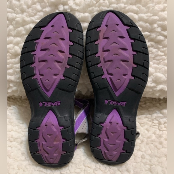 Teva Verra Sandals, size 9.5 - Picture 7 of 7
